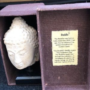 Sandstone desktop Buddha statue with box
